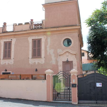 Palazzina Mariani Roma Exterior foto