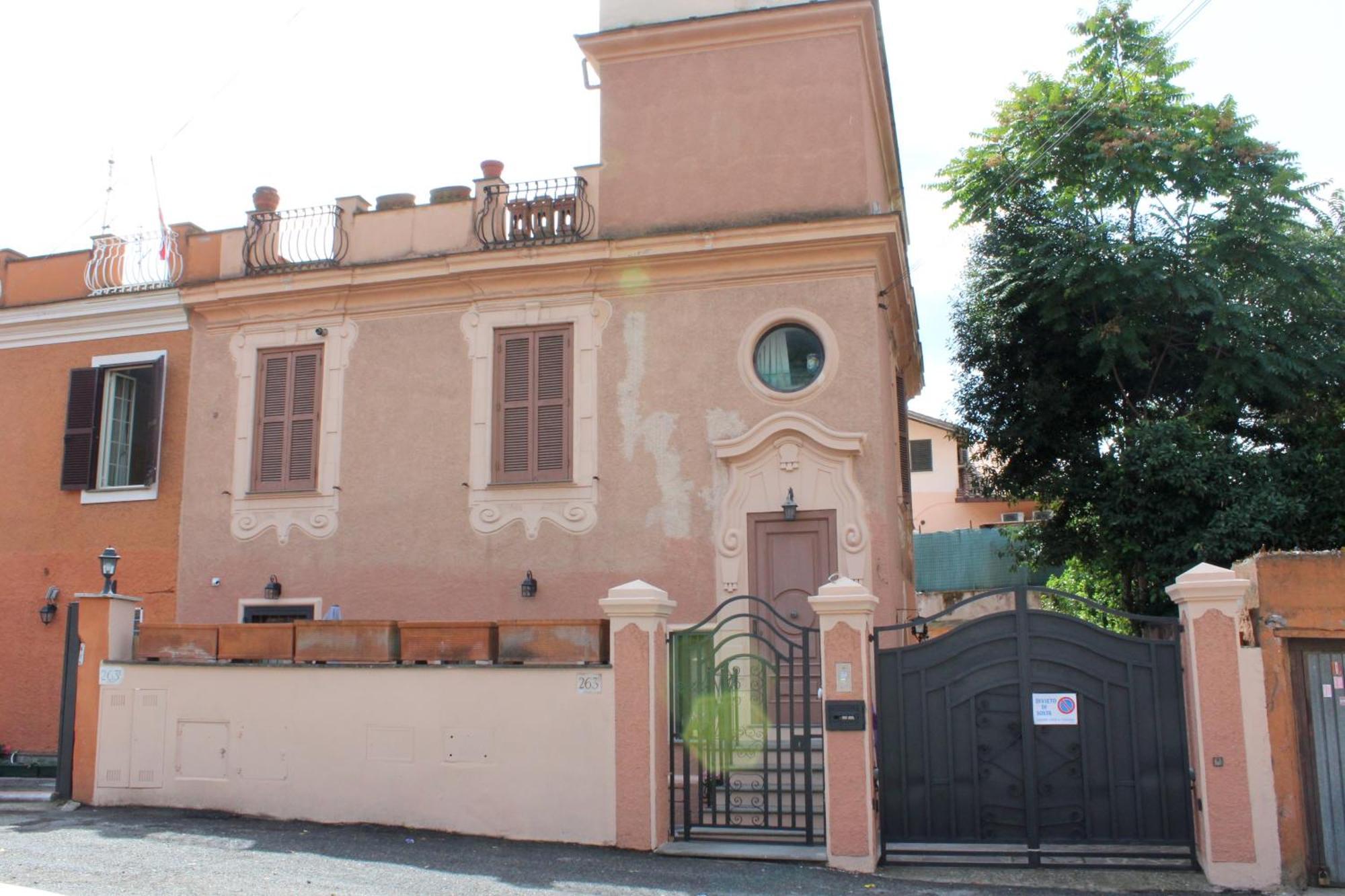 Palazzina Mariani Roma Exterior foto